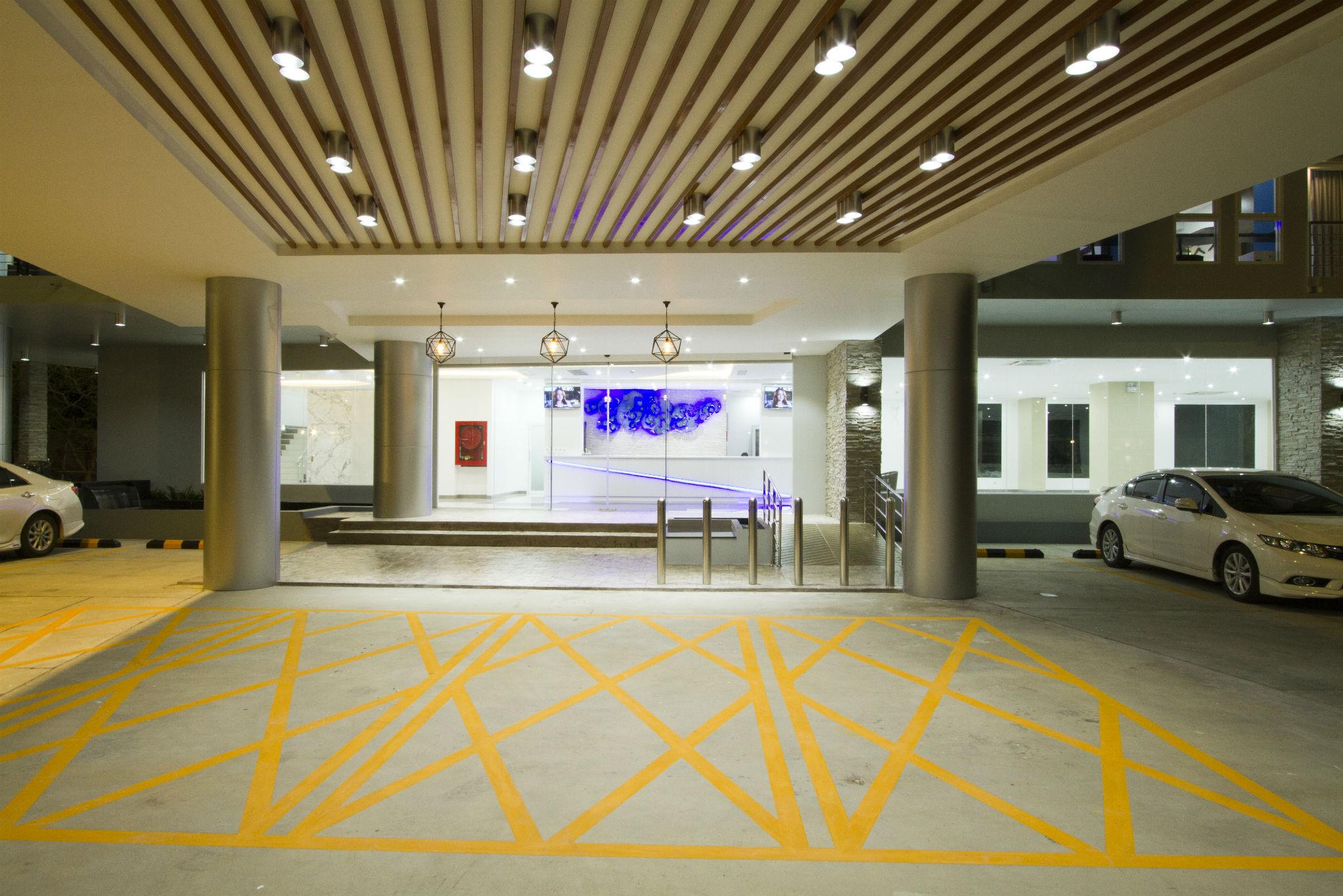 Anna-Nava Pakkret Hotel Nonthaburi Buitenkant foto