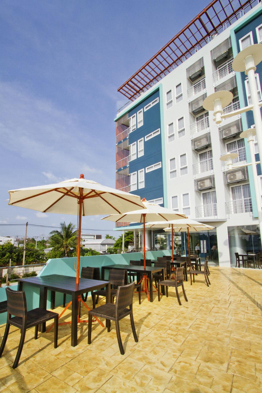 Anna-Nava Pakkret Hotel Nonthaburi Buitenkant foto