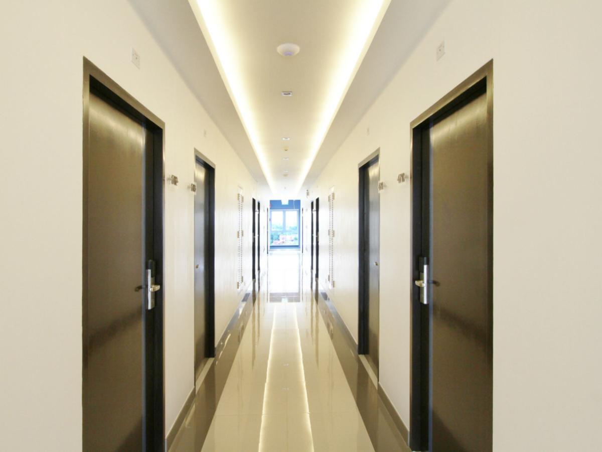 Anna-Nava Pakkret Hotel Nonthaburi Buitenkant foto