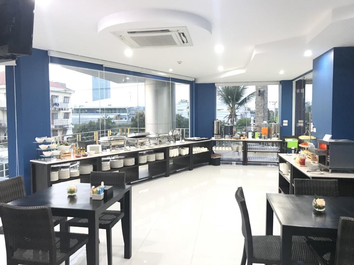 Anna-Nava Pakkret Hotel Nonthaburi Buitenkant foto