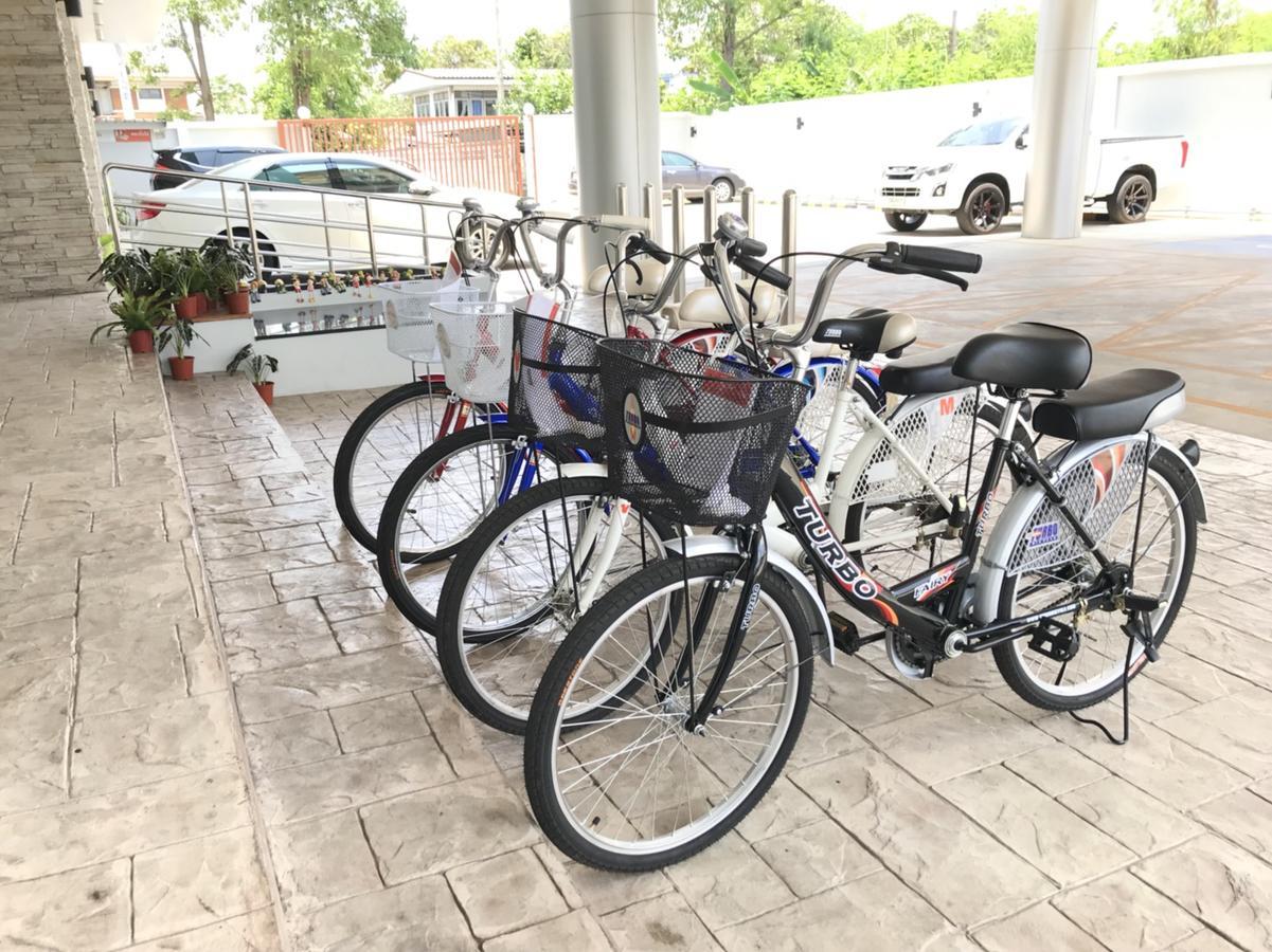 Anna-Nava Pakkret Hotel Nonthaburi Buitenkant foto