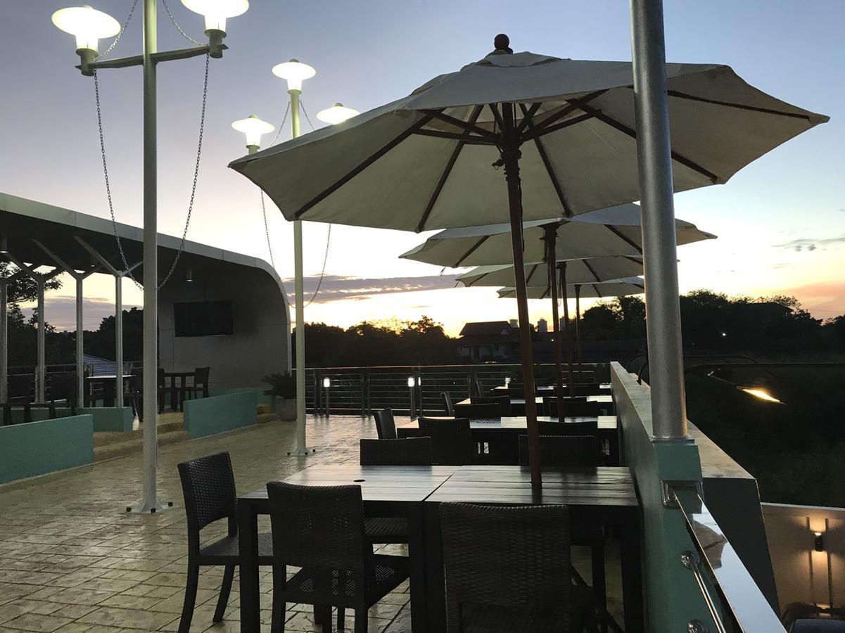 Anna-Nava Pakkret Hotel Nonthaburi Buitenkant foto