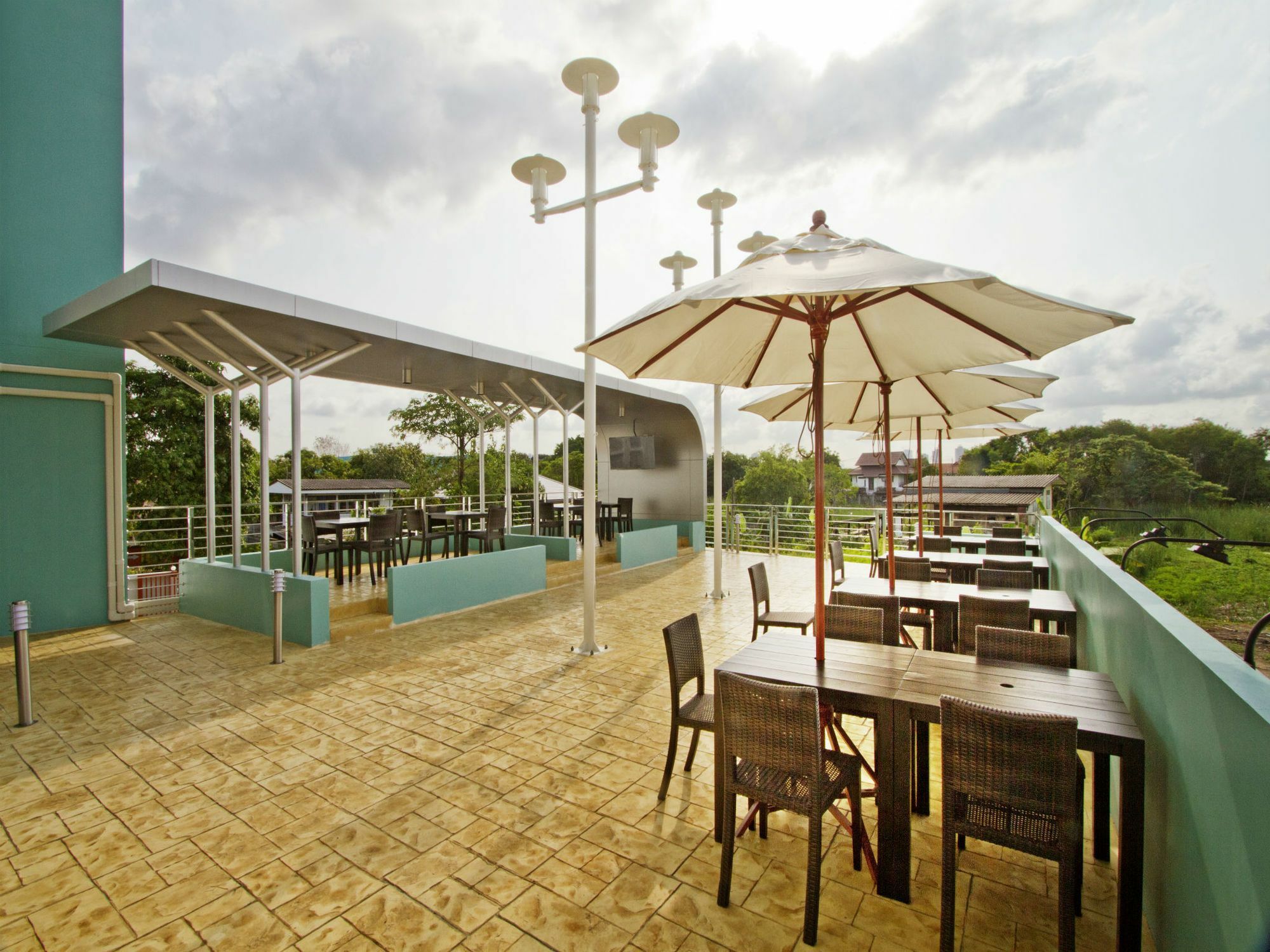 Anna-Nava Pakkret Hotel Nonthaburi Buitenkant foto